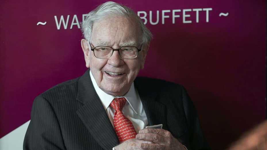 Warren Buffett Donates More Than $870 million